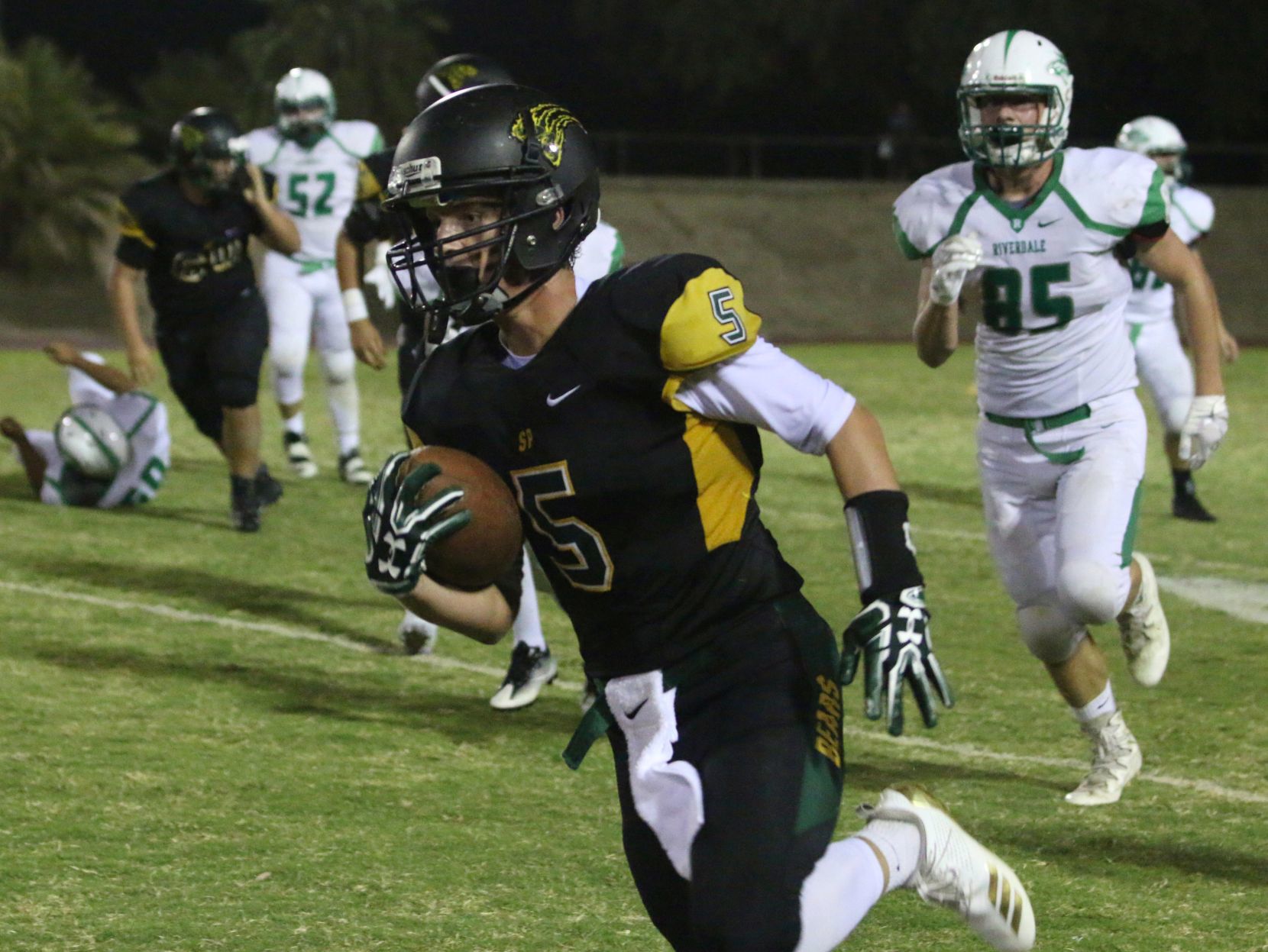 Golden Bears sputter on offense